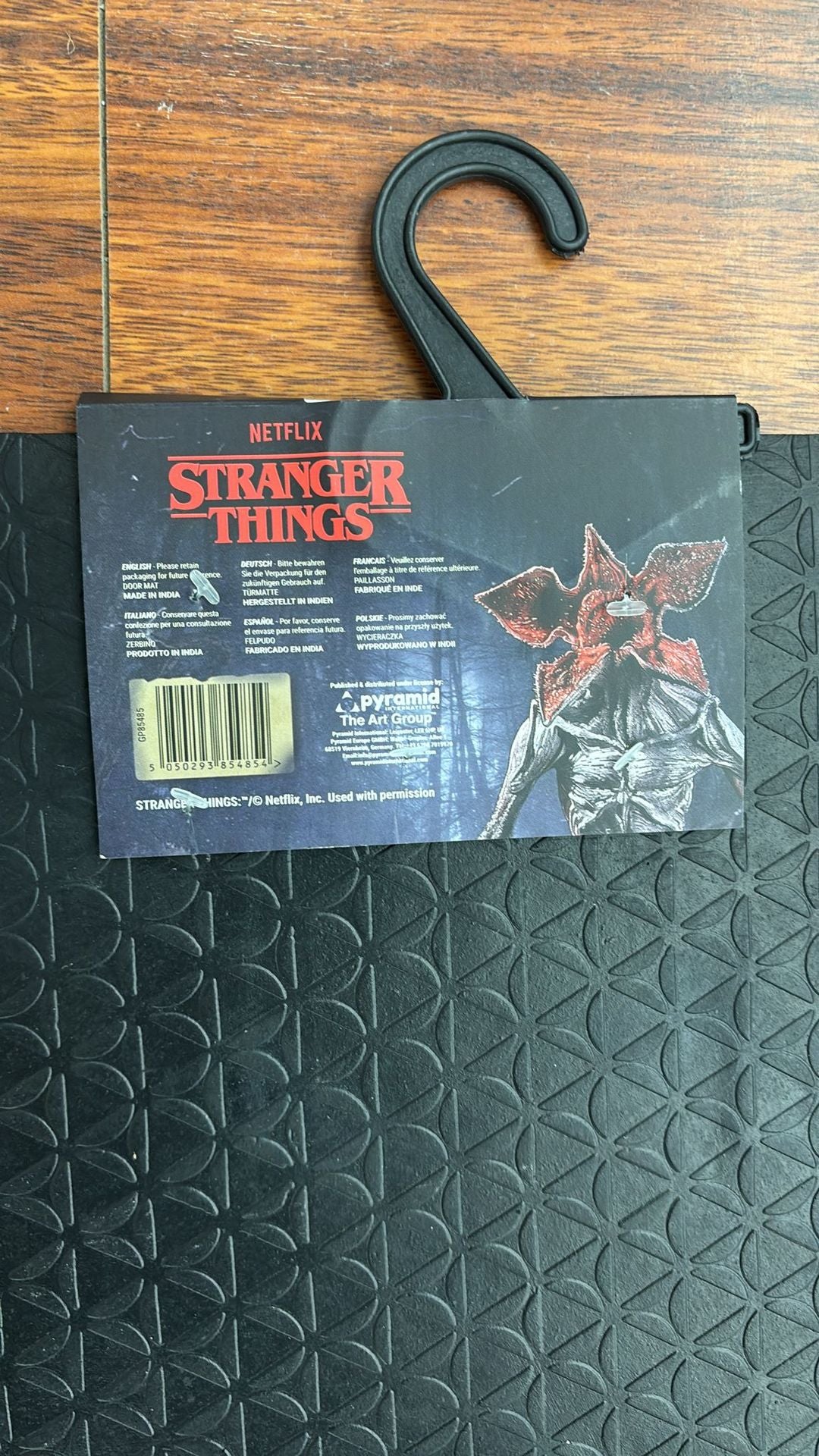 Zerbino in gomma Stranger Things Enter The Upside Down Cm 60X40 - Gp85485 Zerbino in gomma Stranger Things Enter The Upside Down Cm 60X40 - Gp85485